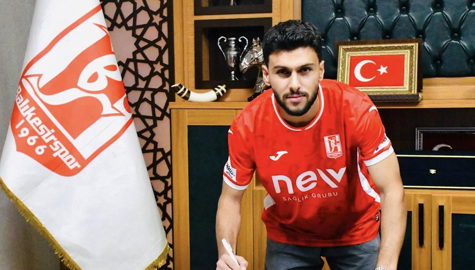 Balıkesirspor’dan defansa önemli takviye