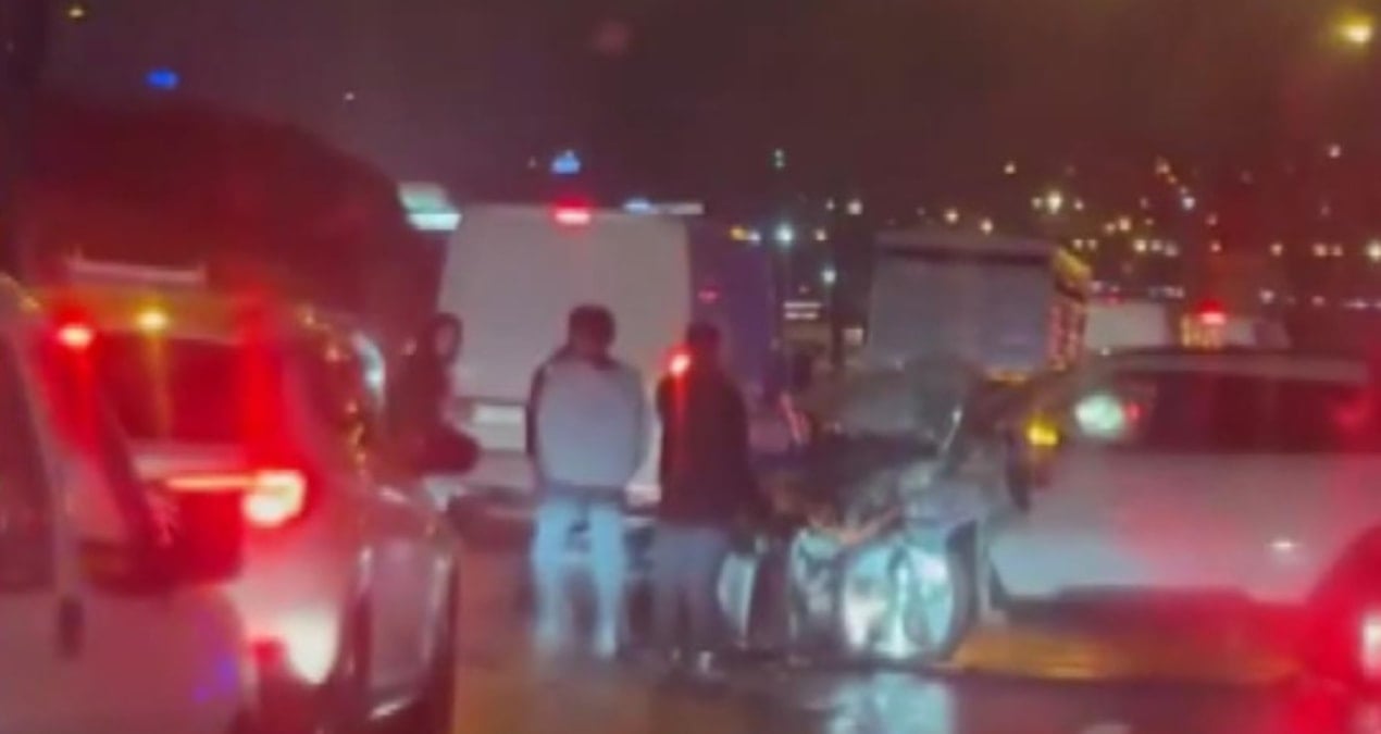 TEM Otoyolu’nda 17 araç birbirine karıştı