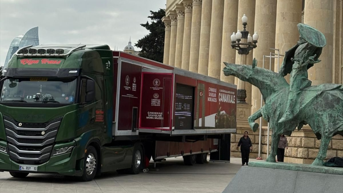 canakkale savaslari mobil muzesi turkiye ve dunyayi geziyor GIICDQhQ.jpg