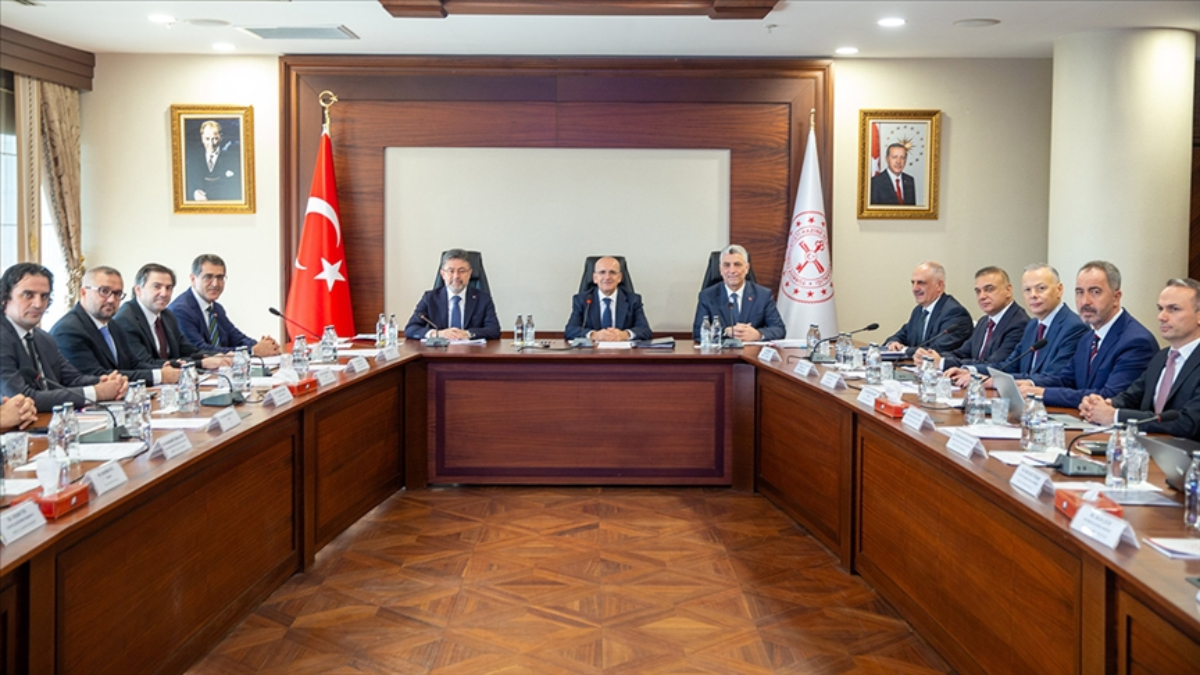 gida komitesi mehmet simsekin ev sahipliginde toplandi vR7vjq2G.jpg