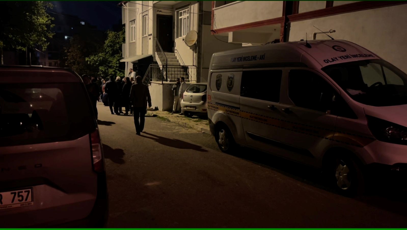 Yanlışlıkla kızını vurunca canına kıydı