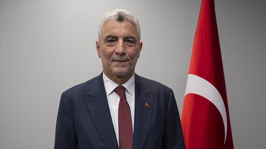 bakan bolat e ihracatta da firmalara destek oluyoruz kOlrldlF.jpg