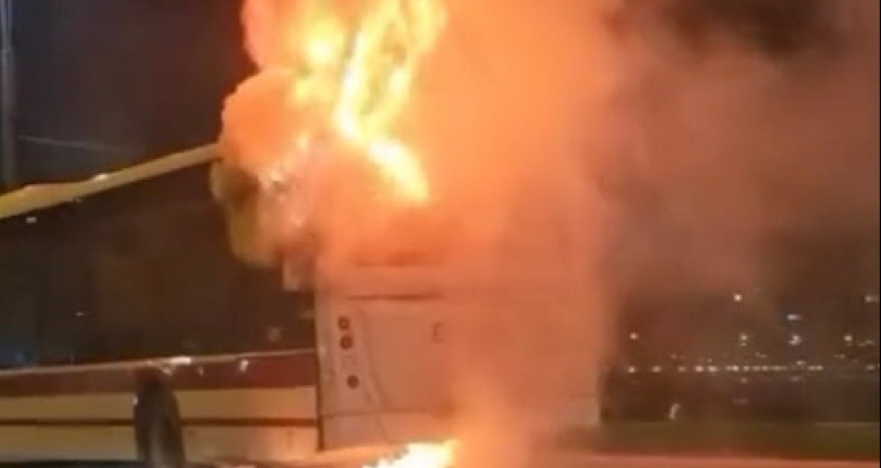 İzmir’de belediye otobüsünde yangın