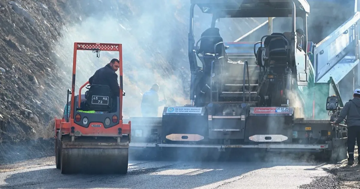 Başkan Dutlulu, madencilerin yıllardır beklediği yol için harekete geçti