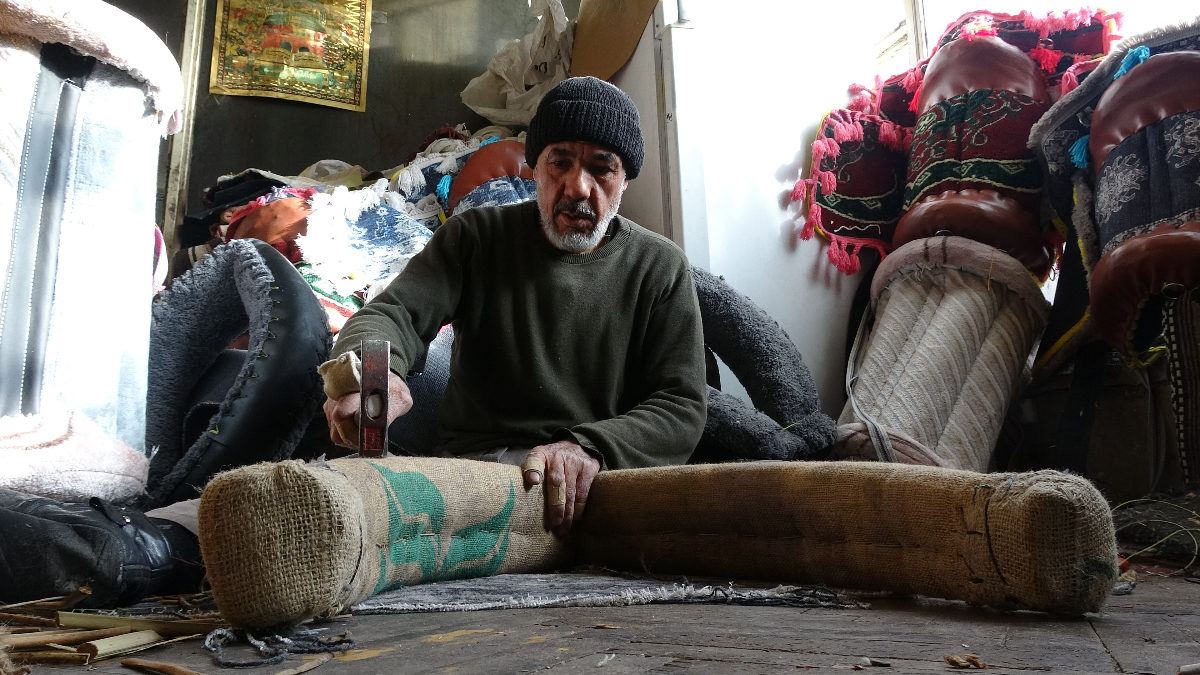 Gaziantep’te 55 yıllık usta, teknolojiye meydan okuyor