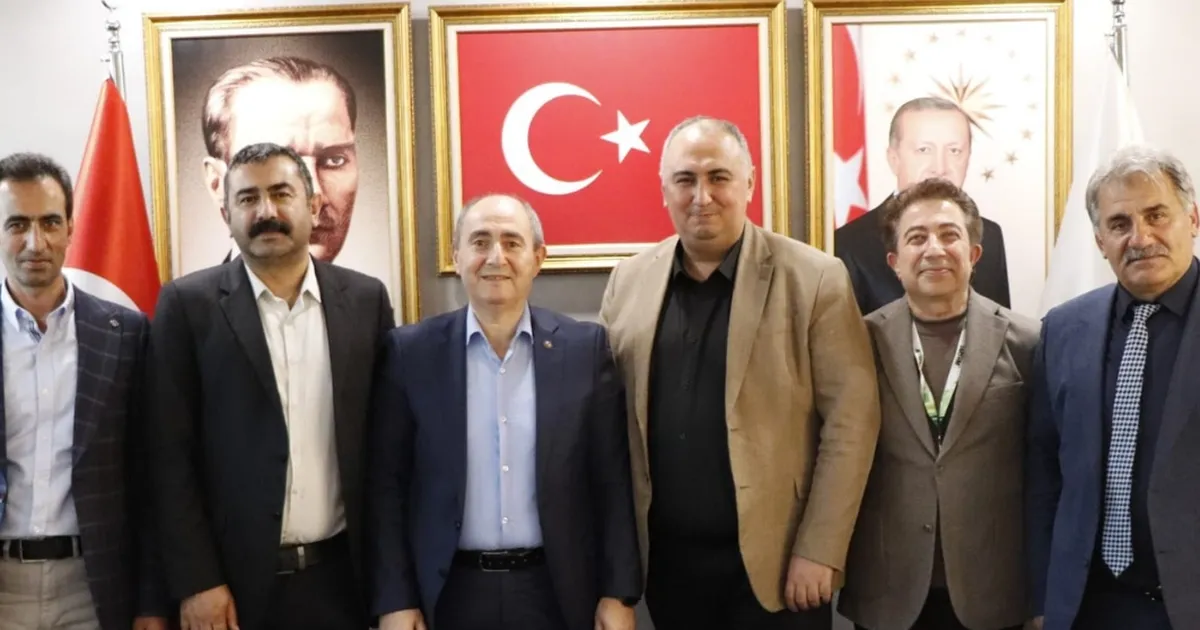 Türkiye Arı Yetiştiricileri Merkez Birliği’nden TARSİM’e ziyaret