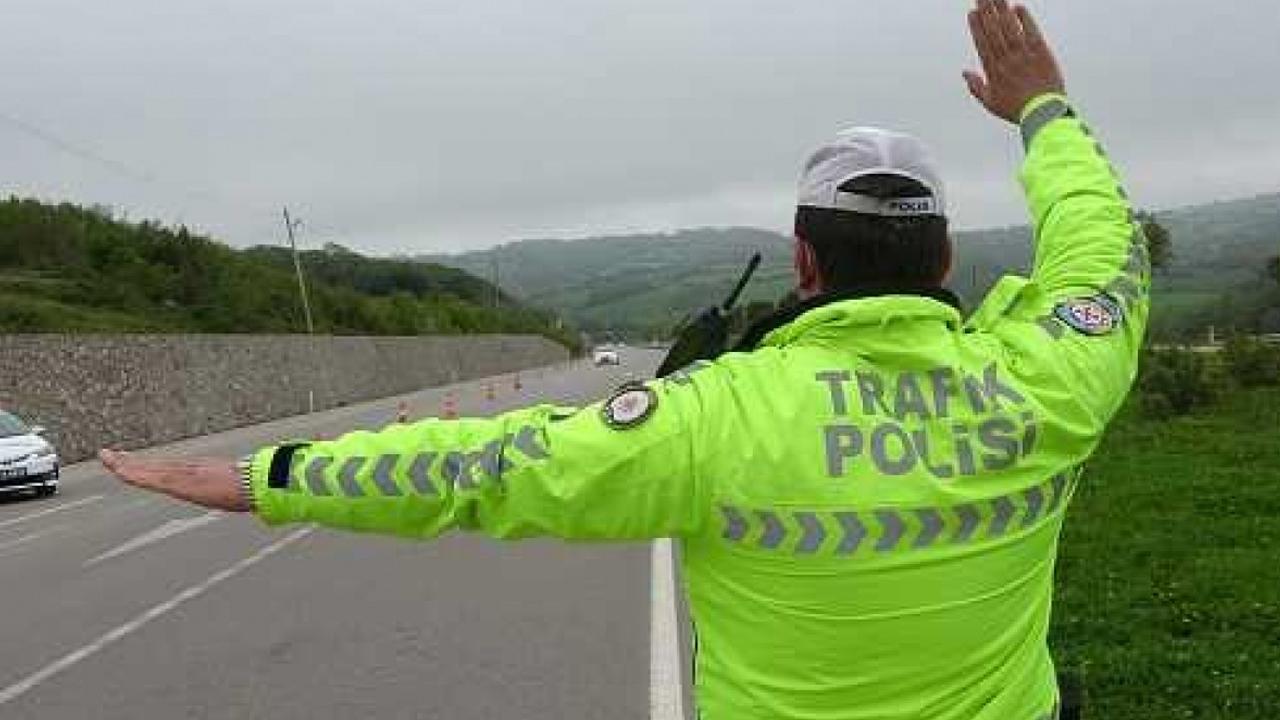 Yeni cezası 200.000 TL! Trafikte denemeyi aklınızdan bile geçirmeyin