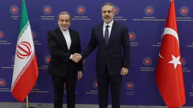 bakan-fidan-iranli-mevkidasi-arakci-ile-gorustu-Ixj92XvB
