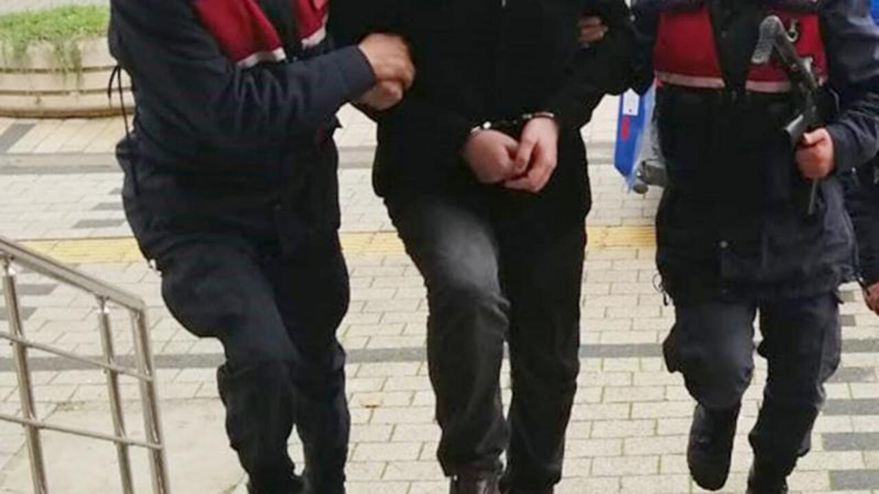 kayseride-firari-operasyonu-10-yil-11-ay-hapis-cezasiyla-aranan-kisi-yakalandi-Fk2DmxHb