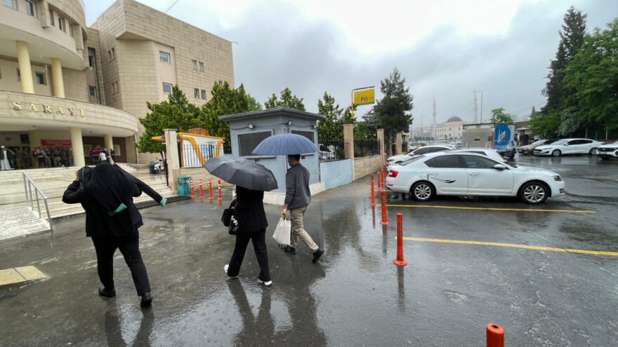 Şanlıurfa’da Sağanak Yağış Hayatı Olumsuz Etkiledi