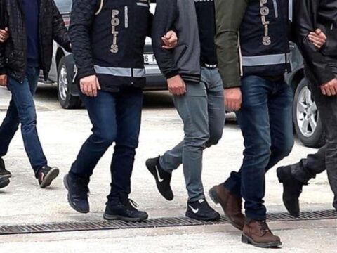 12 ilde operasyon aralarinda polis ve avukatlarin da oldugu 50 supheli gozaltinda H9klavTU